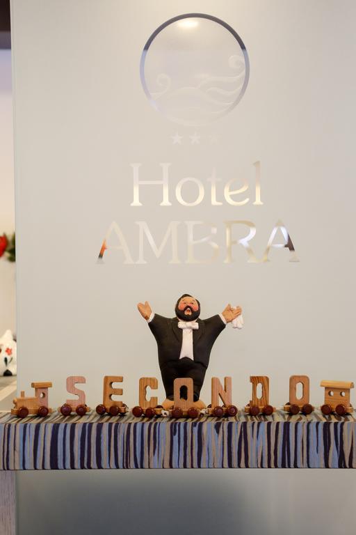Hotel Ambra Cesenatico Exterior foto